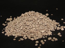 Органоминеральное удобрение для хвойных культур 1 кг. БХЗ - фото 109942