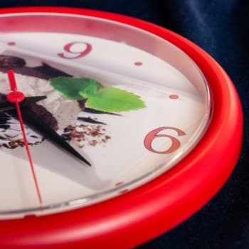 Часы настенные САЛЮТ Вишенка ПЕ-Б1-201 - фото 17951