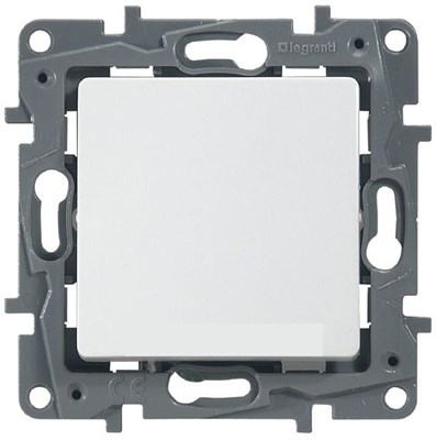 Выключатель LEGRAND Etika 10АX на винтах (белый) 672201 - фото 40652
