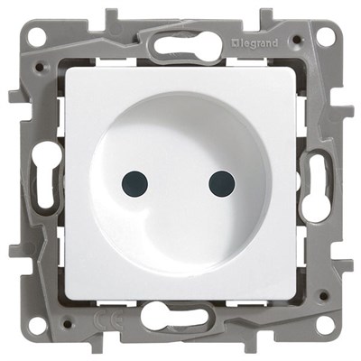 Розетка LEGRAND Etika 2К на винтах (белый) 672234 - фото 44692