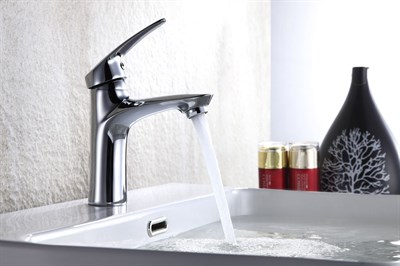 Смеситель LEMARK для умывальника ЛИНАРА монолитный, хром LM0406C - фото 58135