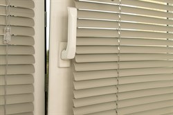 Жалюзи DELFA ПВХ NO.RF-M-001 60/160 серебро - фото 72654