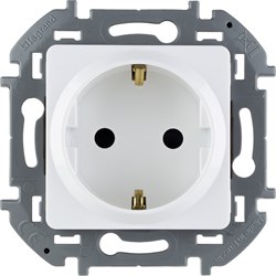 Розетка LEGRAND INSPIRIA 2К+3 со шторками белый 673730 - фото 84452