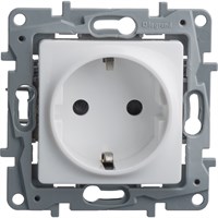 Розетка LEGRAND Etika 2К+З на винтах (белый) 672221