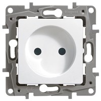 Розетка LEGRAND Etika 2К на винтах (белый) 672234