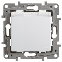 Розетка LEGRAND Etika 2К+З IP44 авт. (белый) 672232