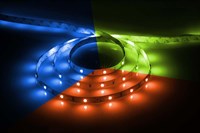 Лента Feron светодиодная 30SMD(5050)m 7.2W/m12V 5m RGB на белом основании LS-606 27678